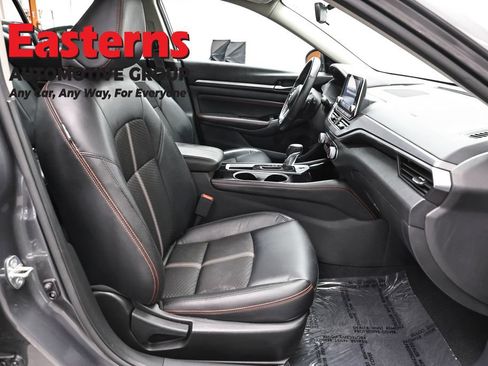 Used 2023 Nissan Altima 2.5 SR FWD image 24