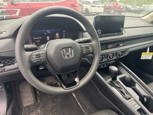 Used 2024 Honda Accord EX image 14