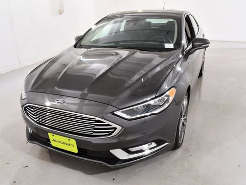 Used 2017 Ford Fusion Titanium FWD image 2