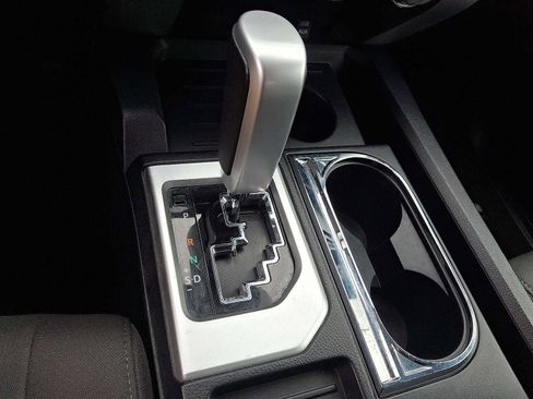 Used 2018 Toyota Tundra SR5 image 16