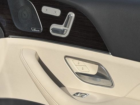 Used 2020 Mercedes-Benz GLE 350 image 37