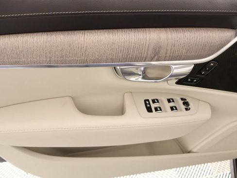 Used 2024 Volvo S90 T8 Ultimate w/ Lounge Package AWD/4WD image 16
