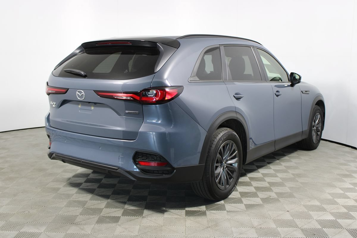 Used 2025 MAZDA CX-70 3.3 Turbo w/ Preferred Package AWD/4WD image 36