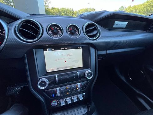 Used 2018 Ford Mustang GT Premium w/ GT Performance Package RWD image 20