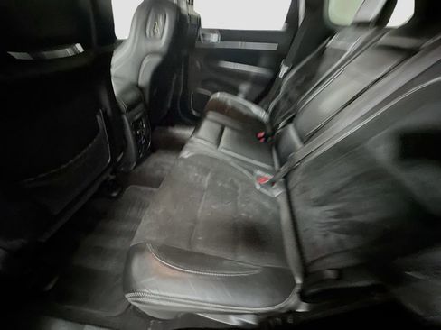 Used 2017 Jeep Grand Cherokee SRT AWD/4WD image 27