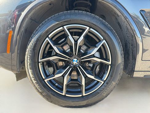 Certified 2025 BMW X4 xDrive30i image 44