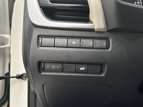 Used 2023 Nissan Rogue SV w/ SV Premium Package AWD/4WD image 24