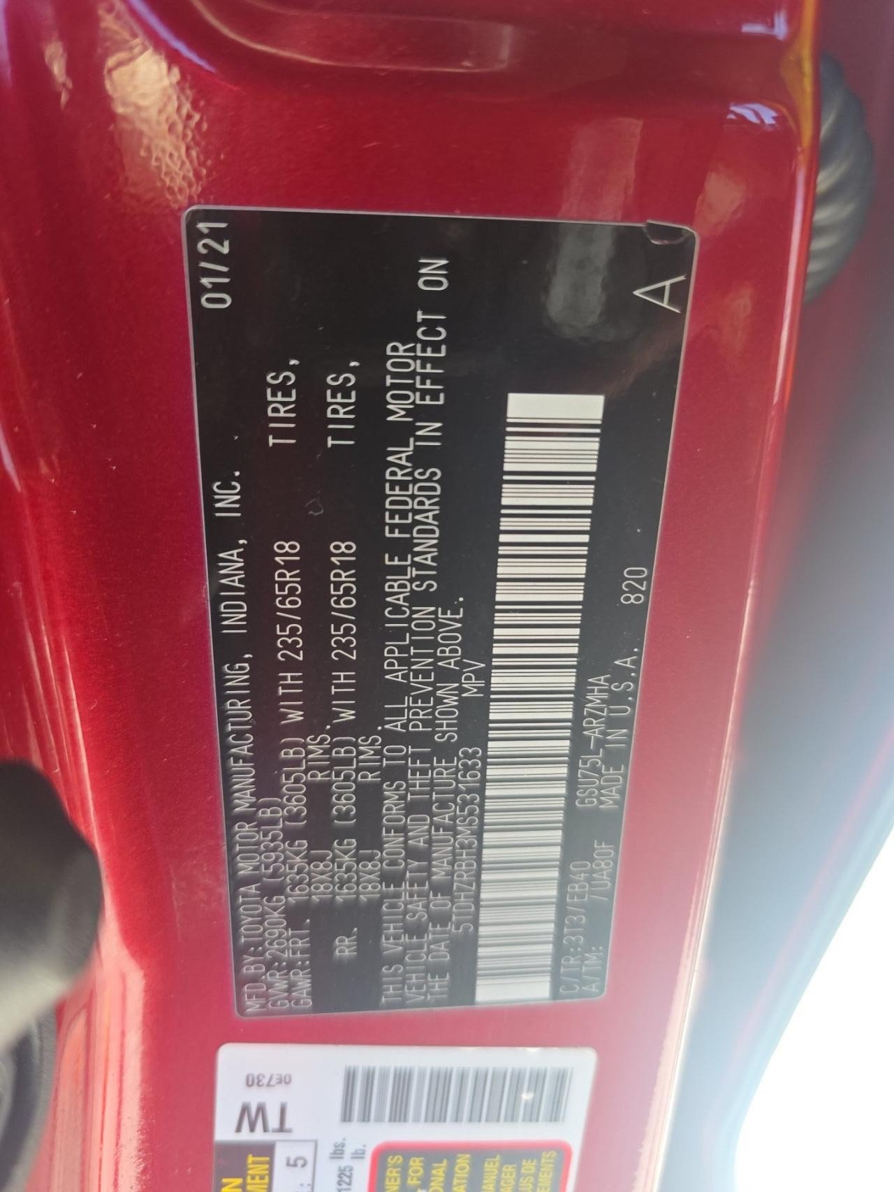 Used 2021 Toyota Highlander XLE AWD/4WD image 14
