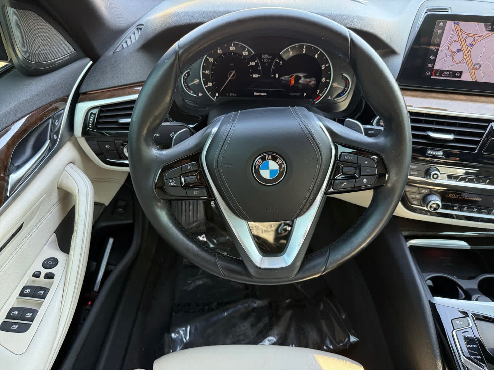 Used 2017 BMW 530i RWD image 14