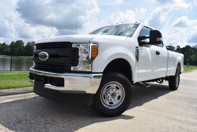 Used 2018 Ford F250 XL w/ Power Equipment Group AWD/4WD image 5