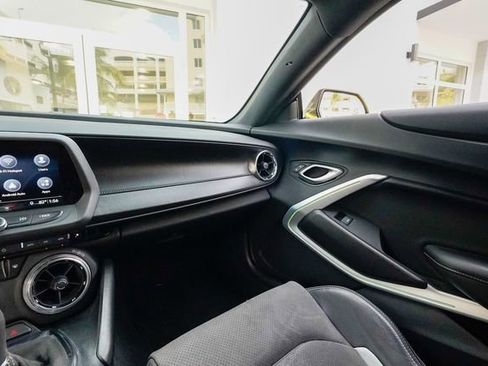 Used 2019 Chevrolet Camaro SS image 72