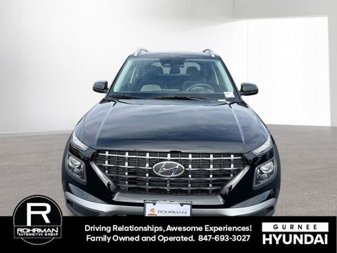 New 2026 Hyundai Venue SEL image 3