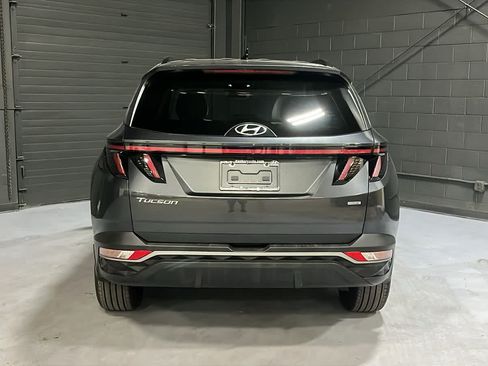 Used 2023 Hyundai Tucson SEL w/ Convenience Package AWD/4WD image 5