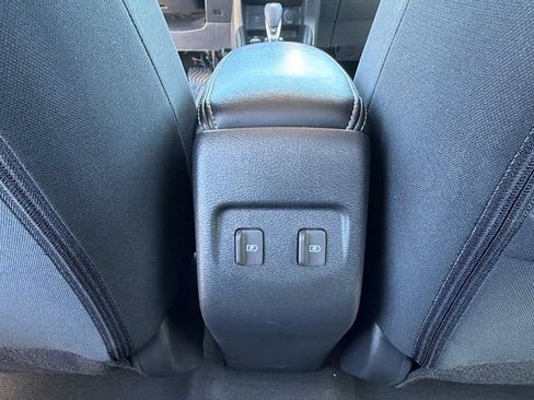 Used 2024 Nissan Kicks SV FWD image 25