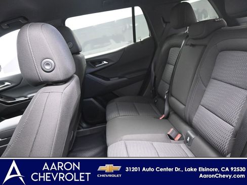 New 2026 Chevrolet Equinox LT w/ Safety and Technology Package image 18