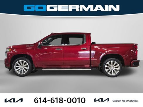 Used 2020 Chevrolet Silverado 1500 High Country w/ Technology Package image 12