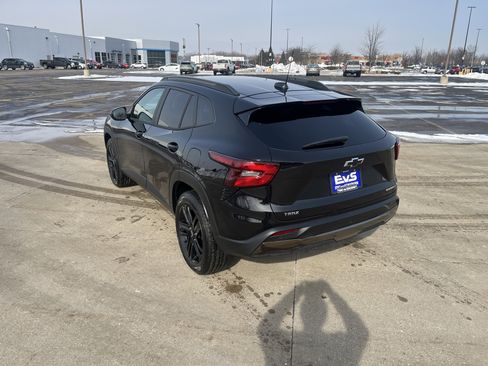 Used 2026 Chevrolet Trax ACTIV w/ Driver Confidence Package image 4