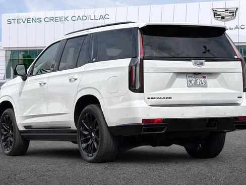 Used 2023 Cadillac Escalade Sport w/ LPO, ONYX Package AWD/4WD image 5