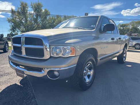 Used 2005 Dodge Ram 1500 Truck SLT image 28