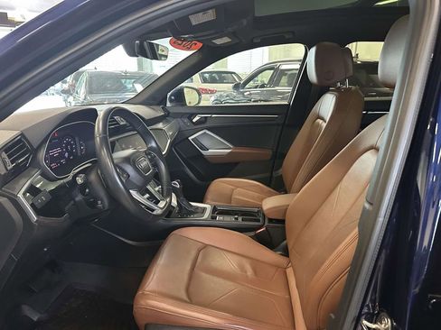 Used 2023 Audi Q3 2.0T Premium w/ Convenience Package AWD/4WD image 19