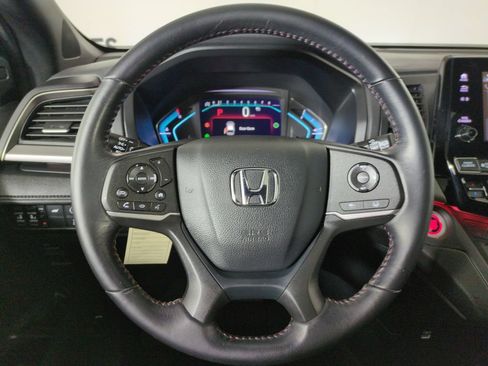 Certified 2024 Honda Odyssey Sport image 18