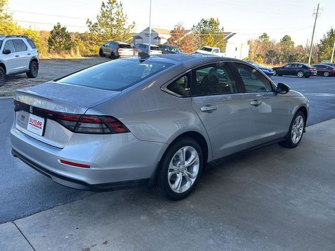 New 2025 Honda Accord LX image 5