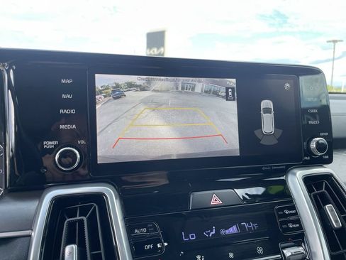 Used 2021 Kia Sorento SX AWD/4WD image 14