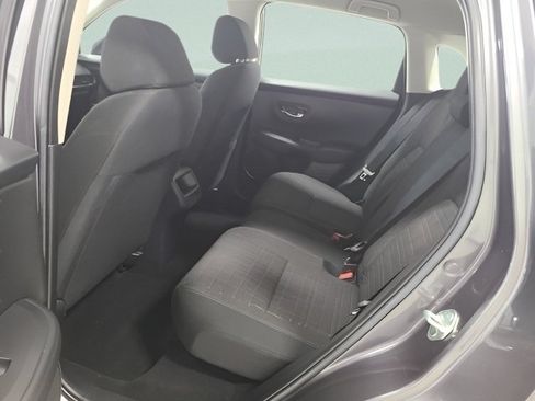 Used 2025 Honda HR-V LX image 15