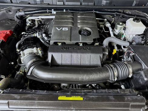 Certified 2023 Nissan Frontier PRO-4X w/ Pro-4X Premium Package AWD/4WD image 36