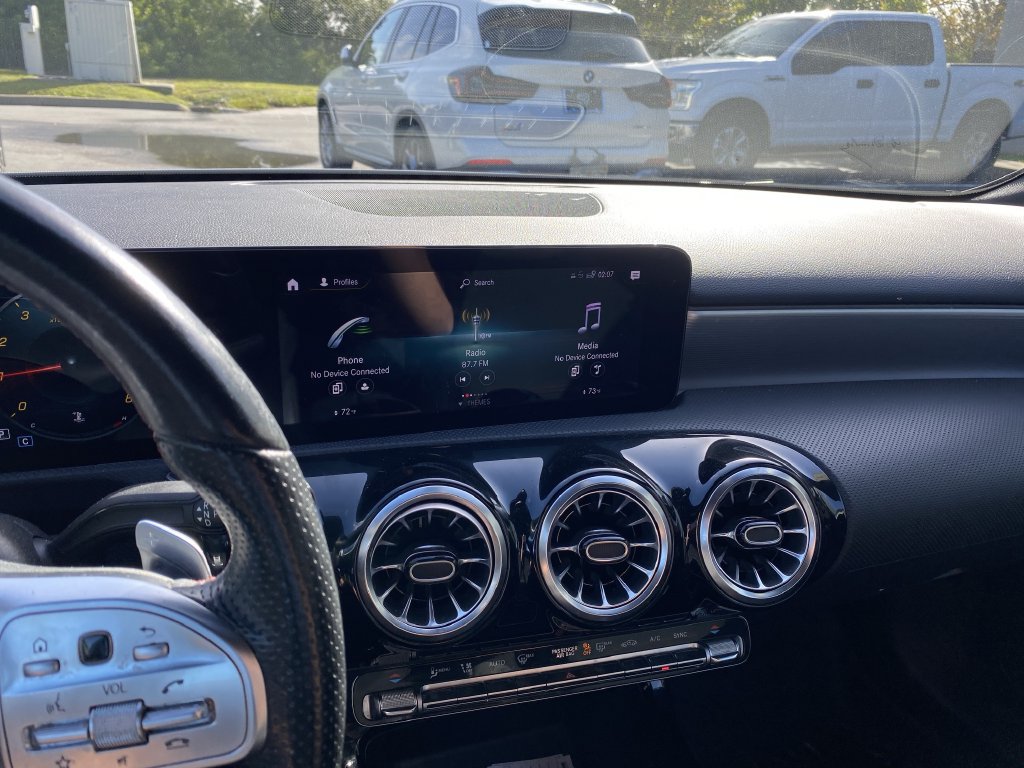 Used 2022 Mercedes-Benz A 220 image 6