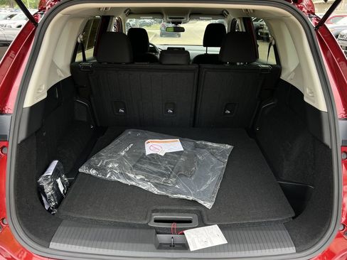 Certified 2026 Nissan Rogue S FWD image 23