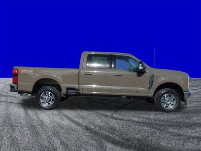 New 2026 Ford F350 Lariat w/ FX4 Off-Road Package