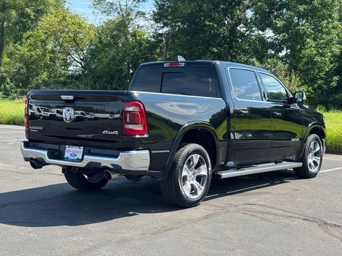 Used 2021 RAM 1500 Laramie AWD/4WD image 9