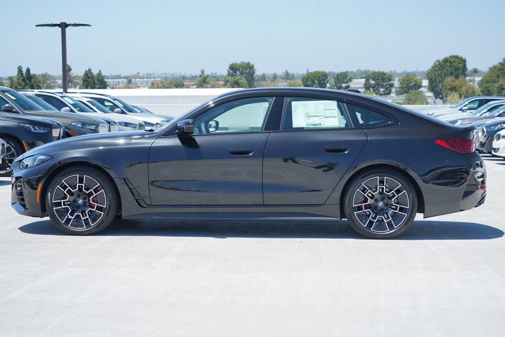 New 2026 BMW M440i w/ Premium Package RWD image 4