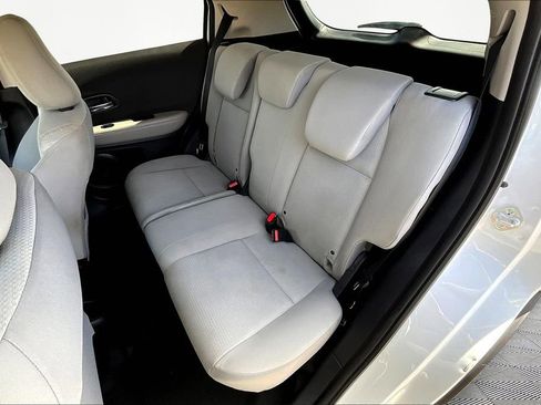 Used 2022 Honda HR-V LX image 27