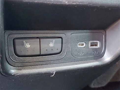 Used 2020 Cadillac XT4 Sport w/ Cold Weather Package image 13