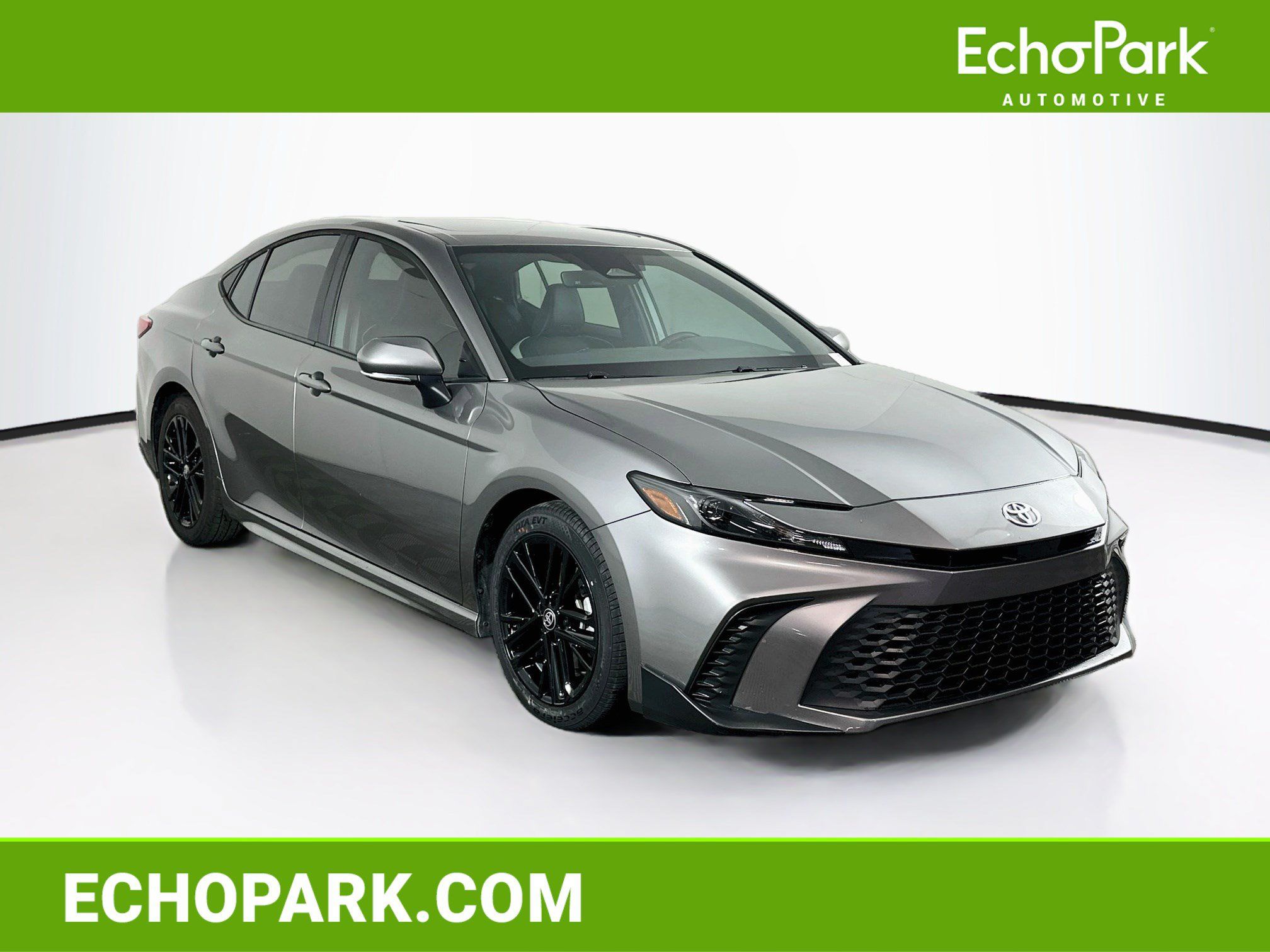 Used 2025 Toyota Camry SE w/ Multimedia Upgrade Package FWD image 1