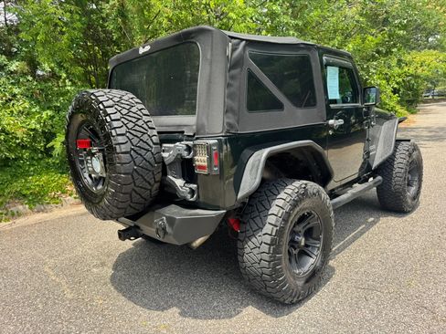 Used 2012 Jeep Wrangler Sport w/ Connectivity Group AWD/4WD image 4