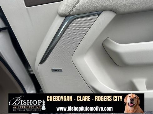 Used 2021 GMC Yukon Denali w/ Denali Premium Package AWD/4WD image 65