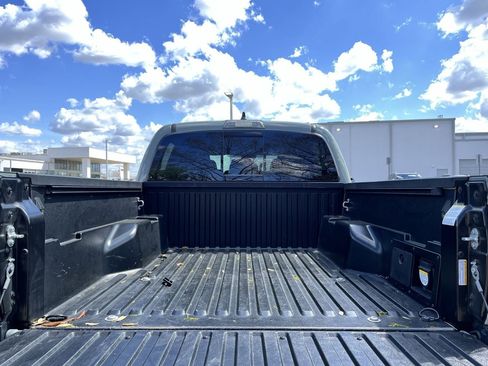 Used 2023 Toyota Tacoma TRD Sport w/ Technology Package image 27