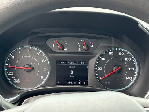 Used 2023 Chevrolet Equinox LS FWD image 5