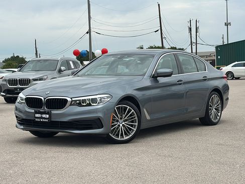Used 2020 BMW 540i xDrive w/ Premium Package AWD/4WD image 2