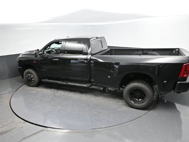 New 2027 RAM 3500 Big Horn AWD/4WD image 47
