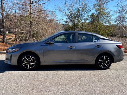 Certified 2024 Nissan Sentra SV image 28