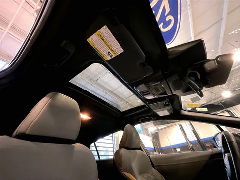 Used 2025 Subaru Crosstrek 2.5i Sport image 23