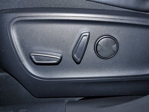 Certified 2024 Ford Escape SE image 43