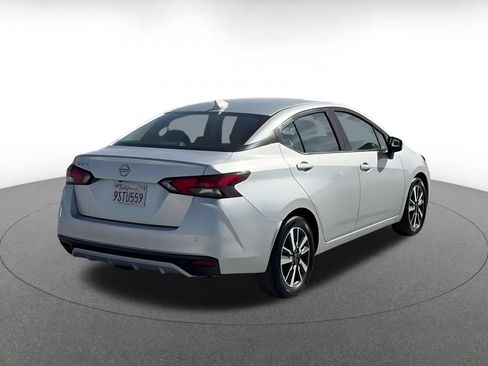 Used 2025 Nissan Versa SV FWD image 14