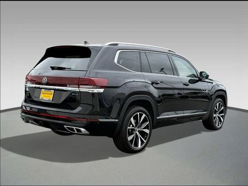 New 2026 Volkswagen Atlas SEL Premium R-Line AWD/4WD image 4