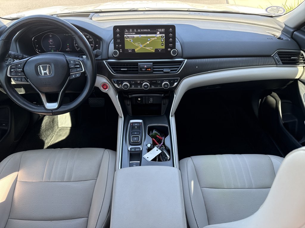Used 2020 Honda Accord Touring image 13