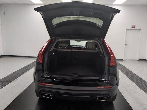 Used 2021 Cadillac XT4 Luxury w/ Driver Awareness Package FWD image 29